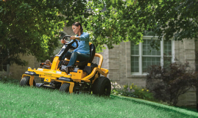 2023 Cub Cadet Ultima ZTS1 42