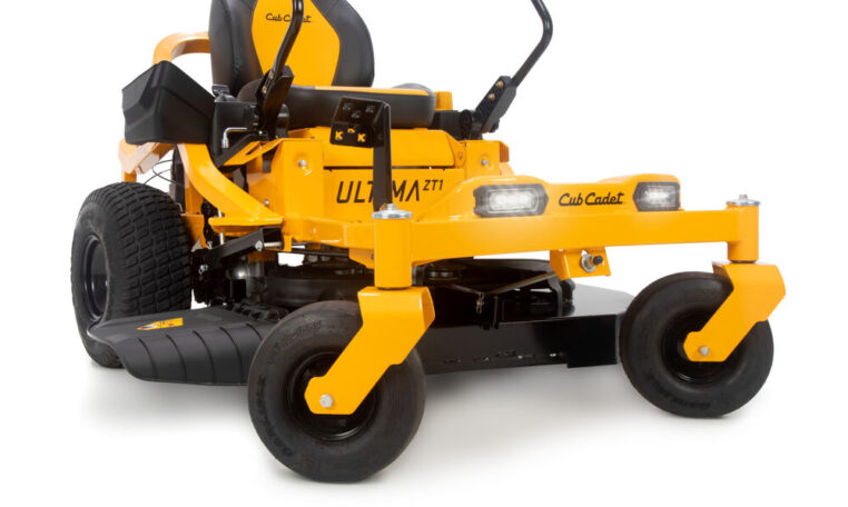 2023 Cub Cadet ZT1 42 Fab