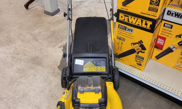 DEWALT MOWER